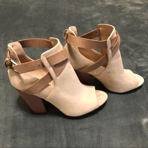 Denene Peep Toe Bootie - Women’s Size 8